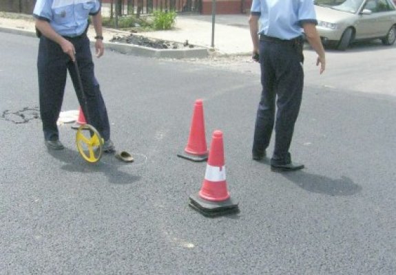 Un minor de 14 ani, accidentat la Aqua Magic de un căruţaş